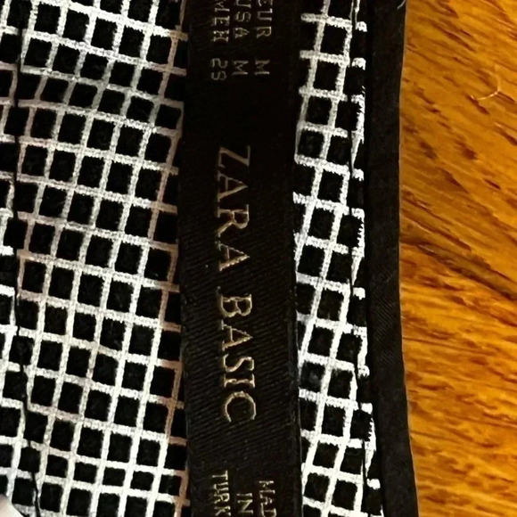 ZARA BASICS WOMENS BLACK BLACK/WHITE DRESS SHORTS SIZE M EUC - Picture 9 of 11